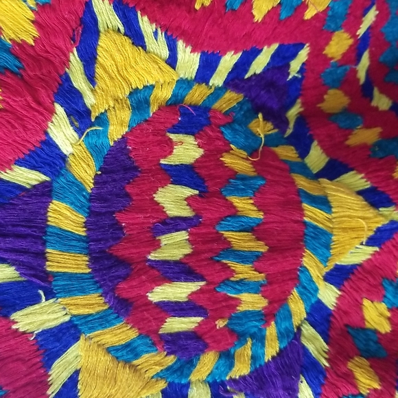 Top - Picture 2 of 6